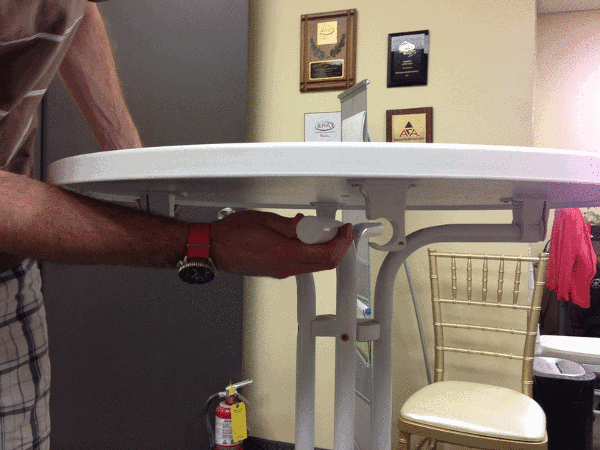 Clipping 1 of 2 Folding Pedestal Table Leg