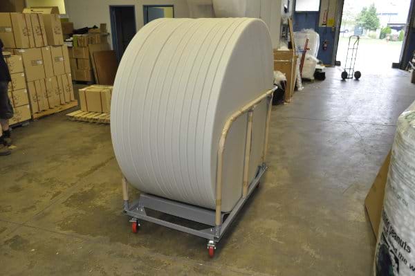 Round table cart with 14 x 60in Round BMT