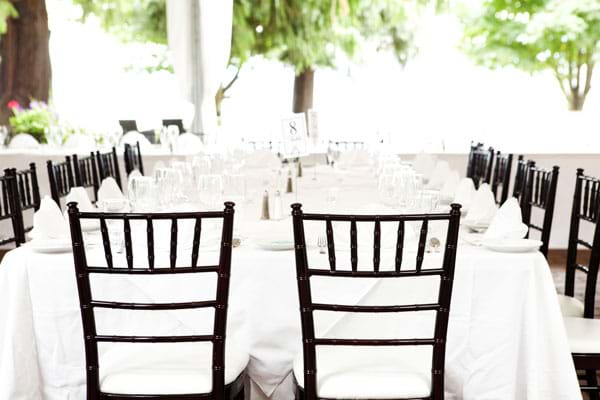 Aluminum vs Wood Chiavari Chair